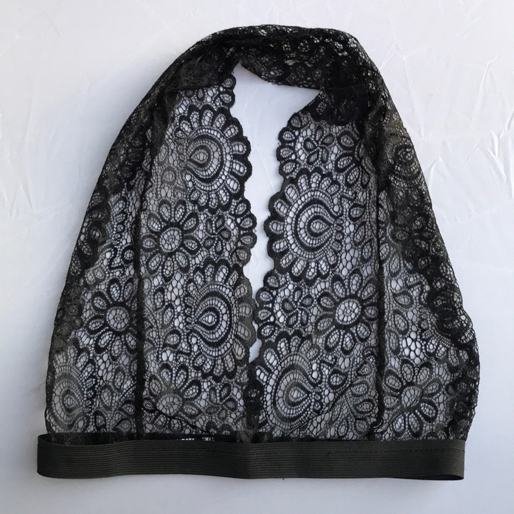 New! Black Lace Halter Bralette - Picture 3 of 8